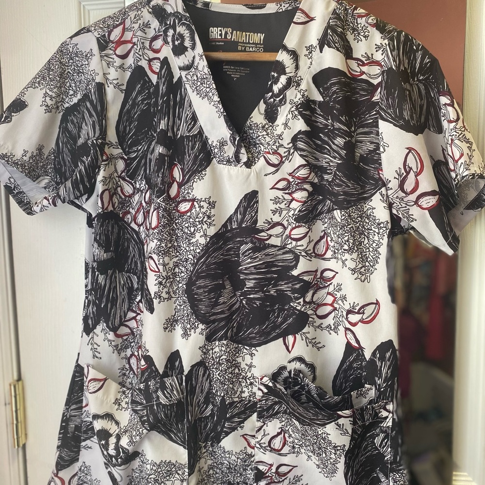 Greys Anatomy Scrub Set